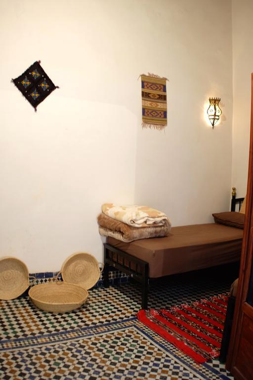 Riad Mikou Fez Buitenkant foto