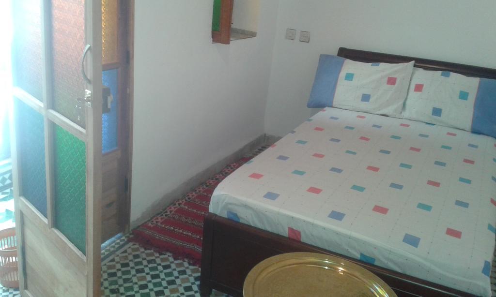 Riad Mikou Fez Buitenkant foto