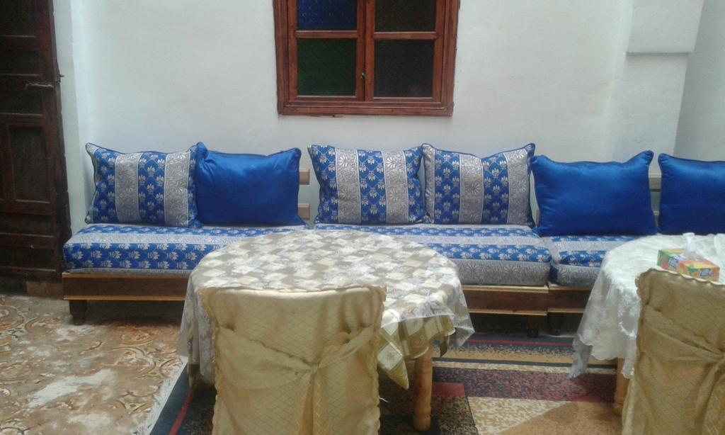 Riad Mikou Fez Buitenkant foto