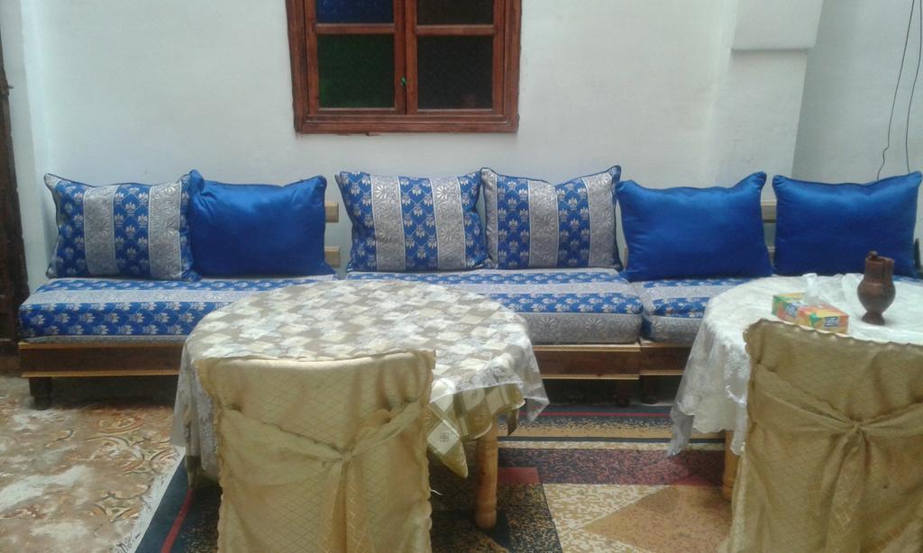 Riad Mikou Fez Buitenkant foto