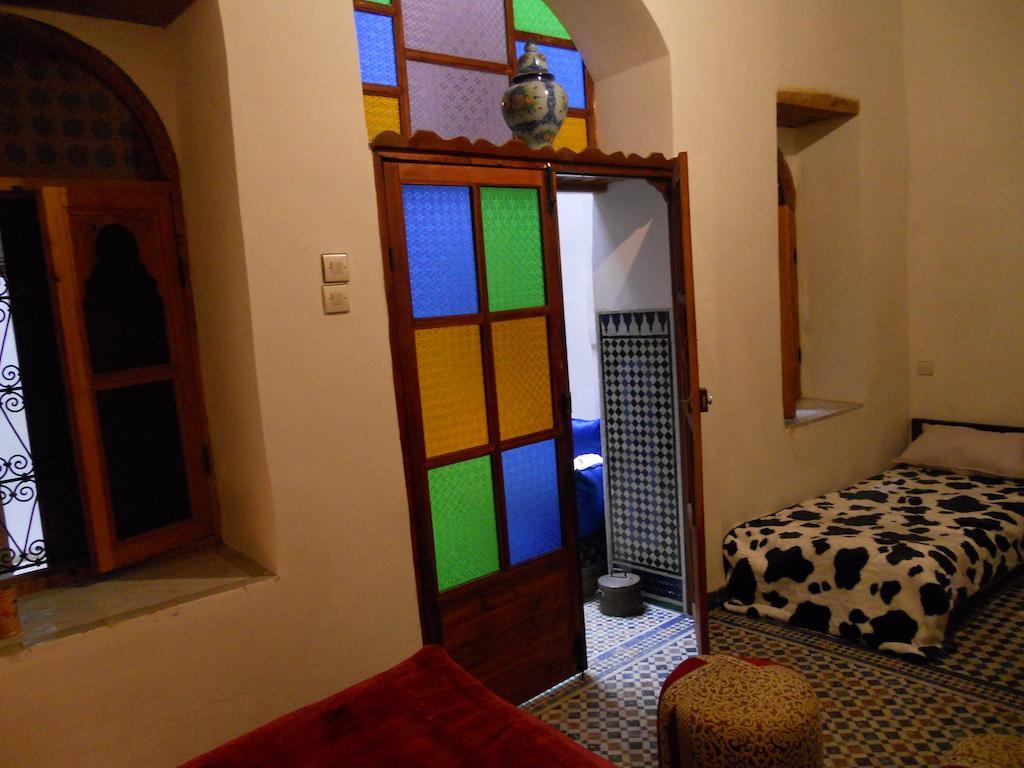 Riad Mikou Fez Buitenkant foto
